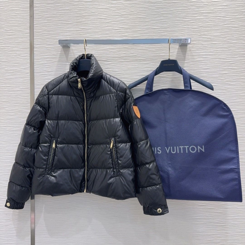 l0vis Vvtt0n down jacket